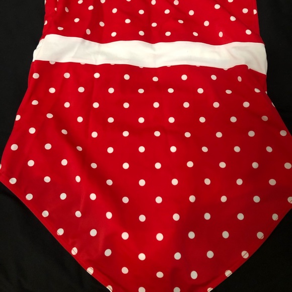 ASOS Curve red and white polka dot bathing suit - Picture 2 of 5